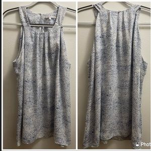 VIOLET & CLAIRE Women’s Blue & White Patterned Sleeveless Blouse. Size XL
